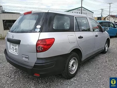 Nissan AD