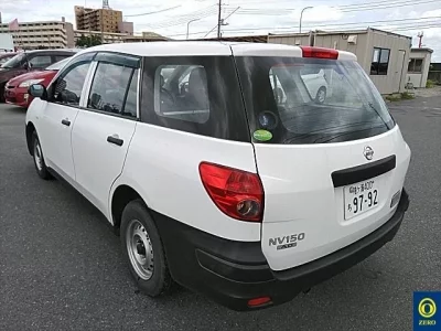 Nissan AD