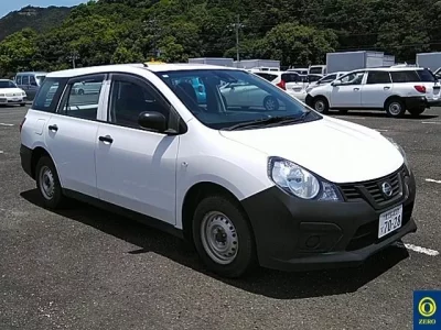 Nissan AD