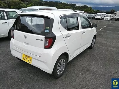 Daihatsu MIRA E S
