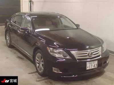 Lexus LS