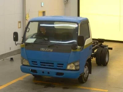 Isuzu ELF
