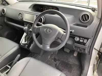 Toyota COROLLA RUMION