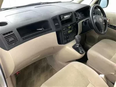 Toyota COROLLA SPACIO