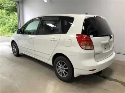 Toyota COROLLA SPACIO