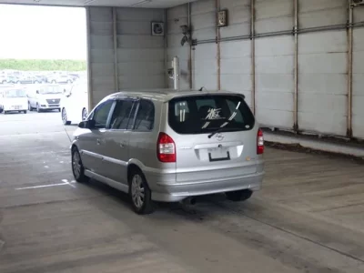Subaru TRAVIQ