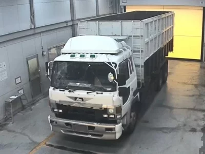 Hino TRUCK