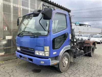 Mitsubishi FUSO FIGHTER
