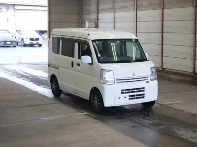 Mitsubishi MINICAB VAN