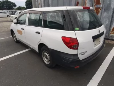 Nissan AD