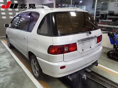 Toyota IPSUM