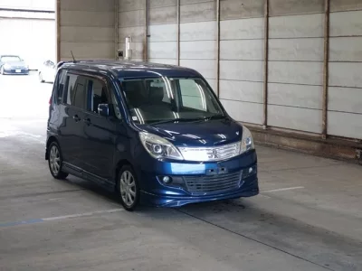 Mitsubishi DELICA D2
