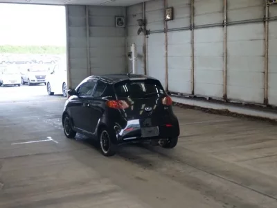 Subaru R1