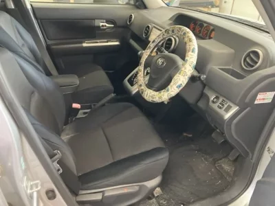Toyota COROLLA RUMION
