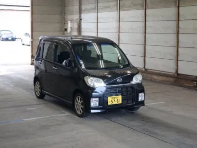 Daihatsu TANTO EXE