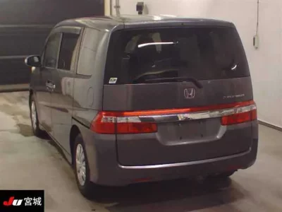 Honda STEP WAGON