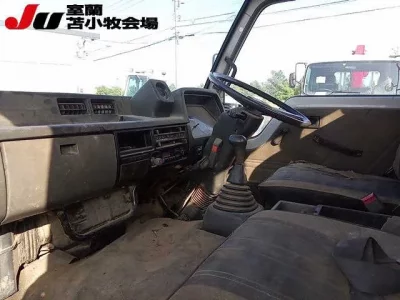 Mitsubishi FUSO FIGHTER