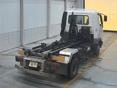 Mitsubishi FUSO FIGHTER