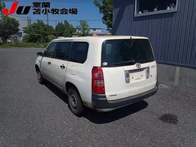Toyota SUCCEED
