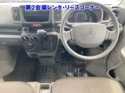 Mitsubishi MINICAB VAN