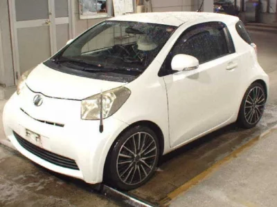 Toyota IQ