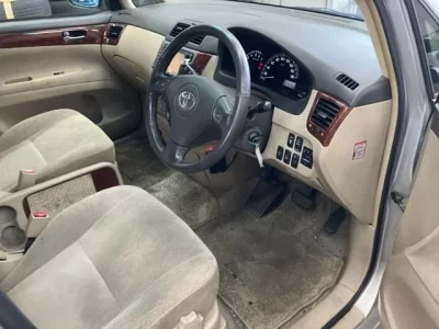 Toyota IPSUM
