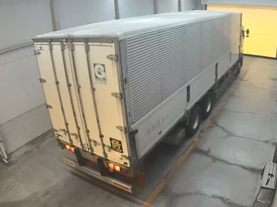 Hino TRUCK
