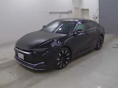 Toyota CROWN CROSSOVER
