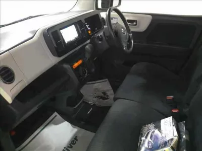 Suzuki MRWAGON