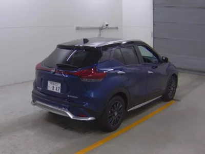 Nissan KIX