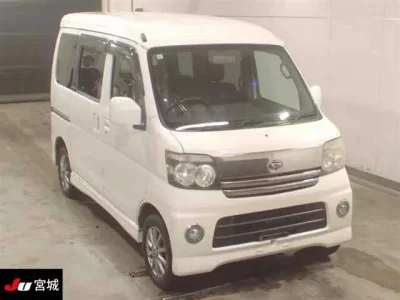 Daihatsu Atrai Wagon