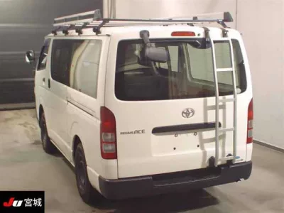 Toyota REGIUS ACE VAN