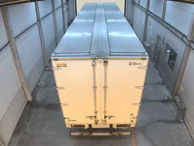 Hino TRUCK
