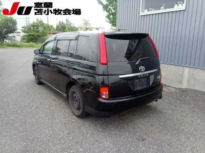 Toyota ISIS