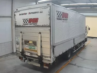 Isuzu FORWARD