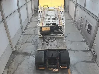 Isuzu TRUCK