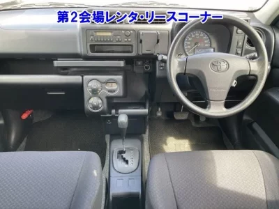 Toyota SUCCEED