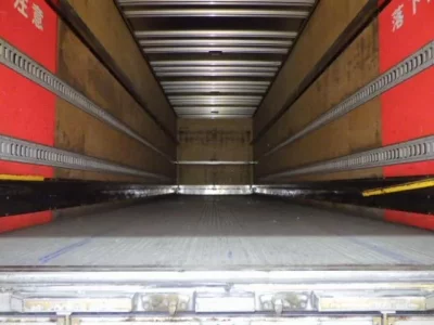 Isuzu TRUCK