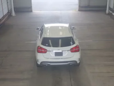 Mercedes-Benz GLA CLASS