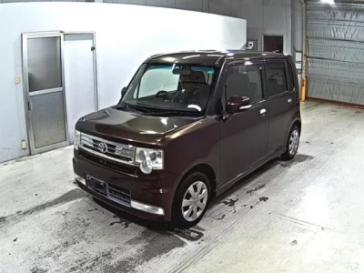 Toyota PIXIS SPACE