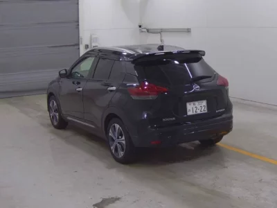 Nissan KIX