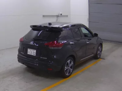 Nissan KIX