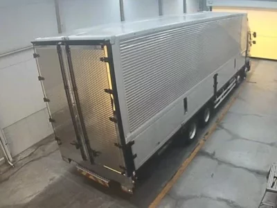 Hino TRUCK