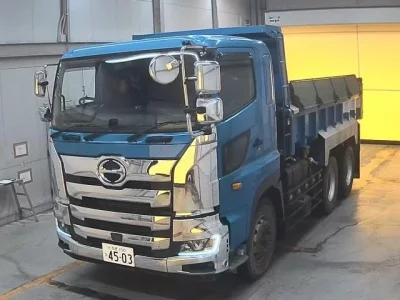 Hino TRUCK