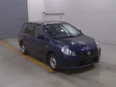 Nissan AD