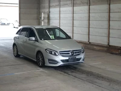 Mercedes-Benz B CLASS