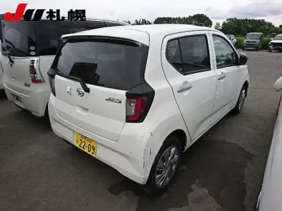 Daihatsu MIRA E S