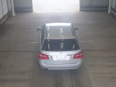 Mercedes-Benz E CLASS WAGON