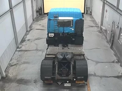 Isuzu TRUCK