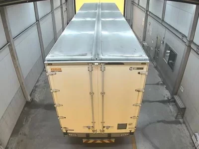 Hino TRUCK